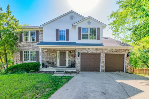 2924 Trailside Dr, Lexington, KY 40511