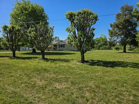 Exterior - 3014 Poplar Hill Rd, Liberty, KY 42539 photo 15 of 21