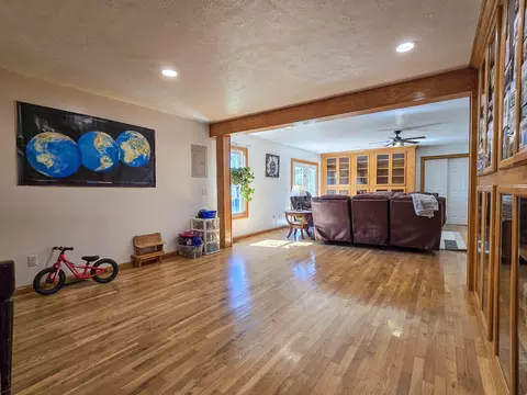 Living - 3014 Poplar Hill Rd, Liberty, KY 42539 photo 1 of 8