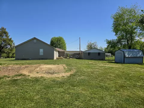 Exterior - 3014 Poplar Hill Rd, Liberty, KY 42539 photo 17 of 21