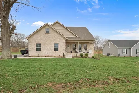 263 Crabtree Ln, Bowling Green, KY 42103