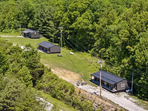 8086 8222 8225 Hwy 15, Pine Ridge, KY 41360