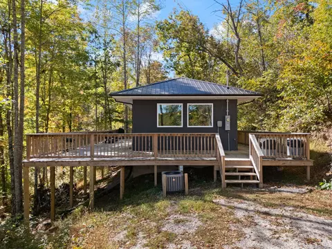 458 Opossum Hollow Rd, Wellington, KY 40387