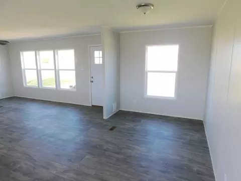 Living - 413 Bethlehem Rd, Waco, KY 40385 photo 5 of 5