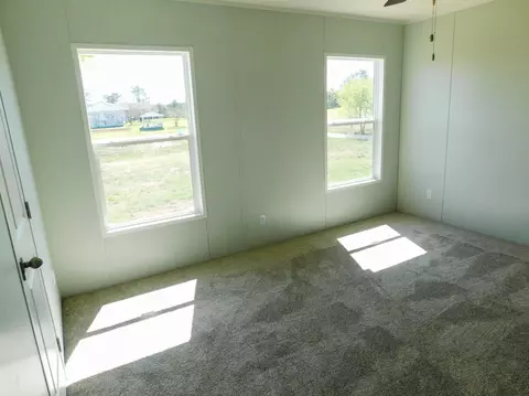 Bedroom - 413 Bethlehem Rd, Waco, KY 40385 photo 2 of 4