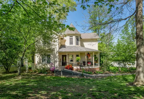 186 Hunter Dr, Lancaster, KY 40444