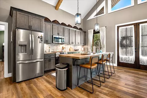Kitchen - 504 Wells Rd, Corbin, KY 40701 photo 2 of 4