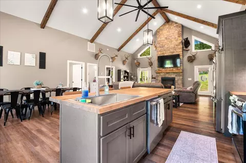 Kitchen - 504 Wells Rd, Corbin, KY 40701 photo 1 of 4