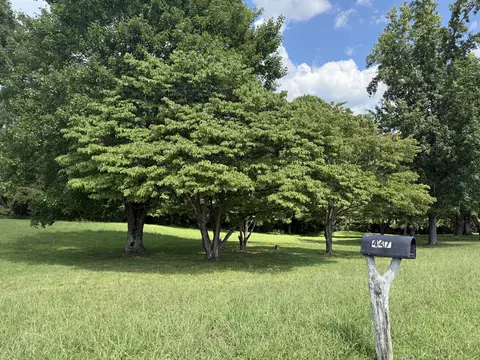 22 23 Cherry Loop, Jamestown, KY 42629