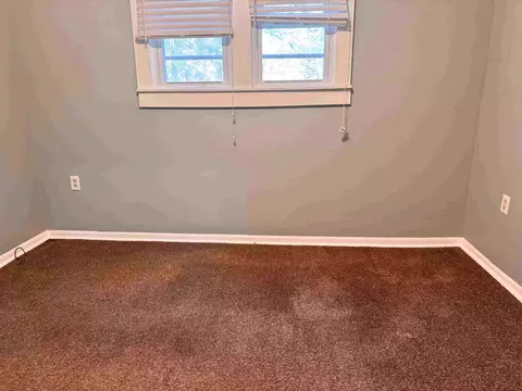Bedroom - 122 Bishop St, Corbin, KY 40701 photo 1 of 3