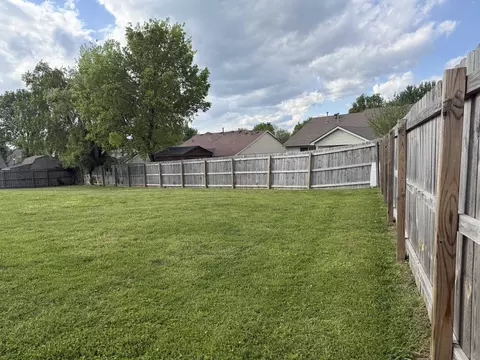 Exterior - 105 Bronte Pl, Georgetown, KY 40324 photo 9 of 11