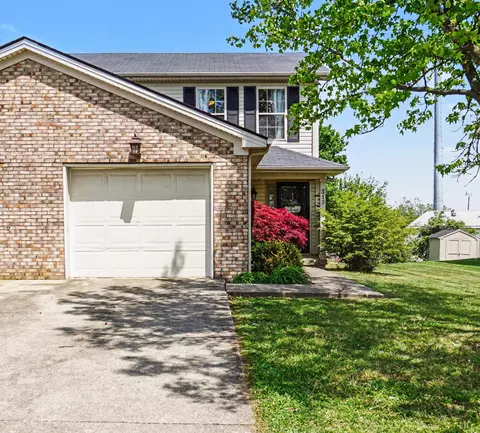 310 Essex Ct, Winchester, KY 40391