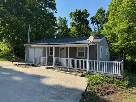 2831 Williamsburg St, Whitley City, KY 42653