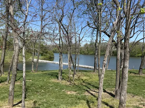 248 Squires Cir, Lexington, KY 40515