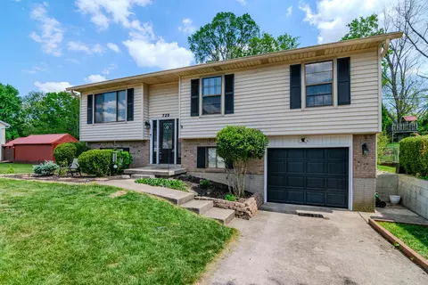 720 Terry Dr, Winchester, KY 40391