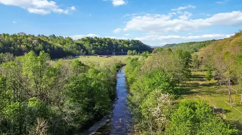 2122 Upper Brush Creek Rd, Hustonville, KY 40437