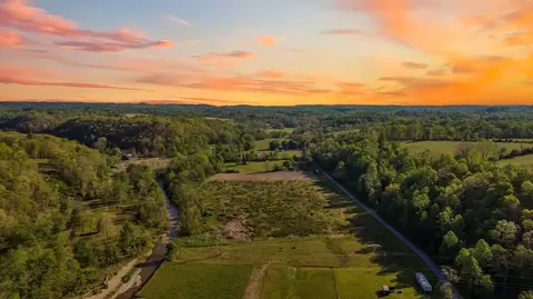 2122 Upper Brush Creek Rd, Hustonville, KY 40437