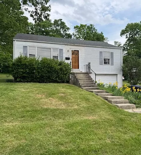 107 Bender Dr, Frankfort, KY 40601