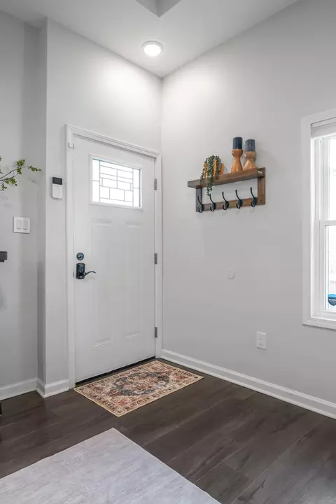 Entry Way - 349 E Third St, Lexington, KY 40508 photo 1 of 9