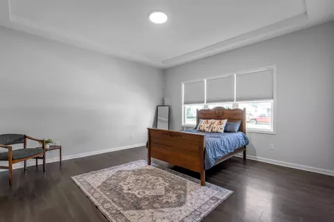Bedroom - 349 E Third St, Lexington, KY 40508 photo 2 of 7