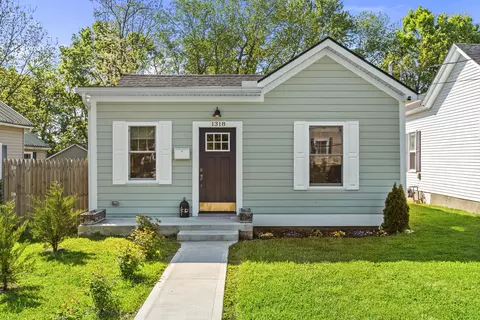 1318 Cypress St, Paris, KY 40361