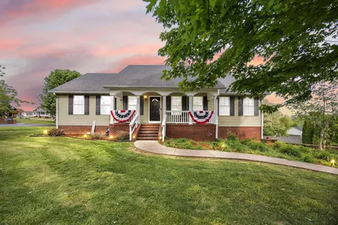 84 Elm Loop, Hustonville, KY 40437