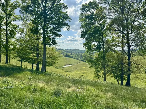 754 Pittsburg Lndg, London, KY 40741