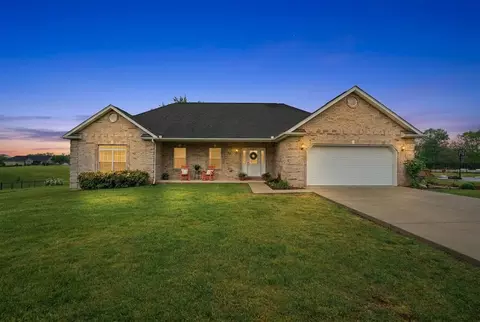 145 Hidden Creek Dr, Somerset, KY 42503