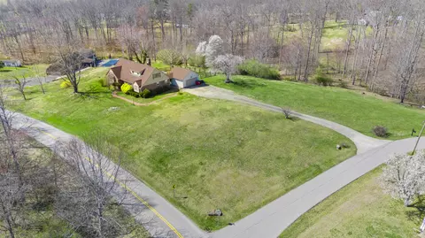 29 Quails Run Ln, West Liberty, KY 41472