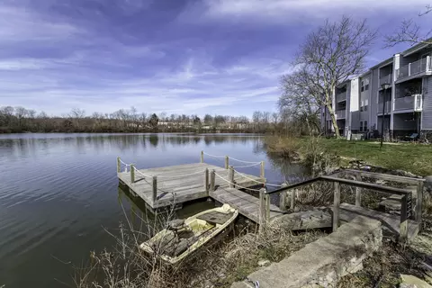 2414 Lake Park Rd, Lexington, KY 40502