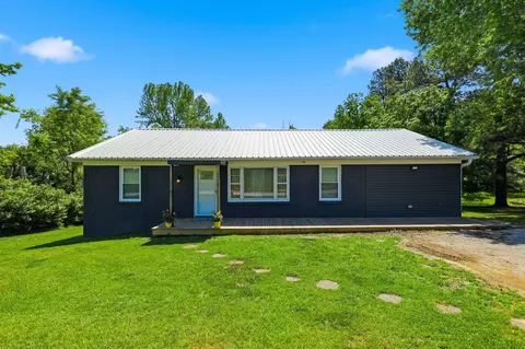 1123 Wells Ln, Lawrenceburg, KY 40342