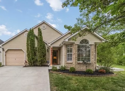 3852 Old Tates Creek Ct, Lexington, KY 40517