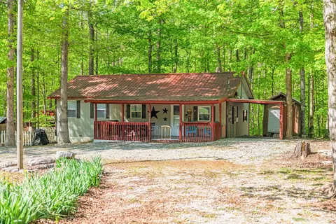 1836 Paradise Rd, Somerset, KY 42501