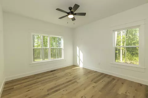 Bedroom - 22 E Golden Is, Nancy, KY 42544 photo 3 of 3
