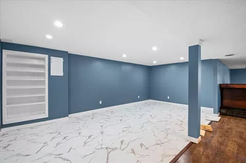 Living - 7620 Todd St, Corbin, KY 40701 photo 3 of 3