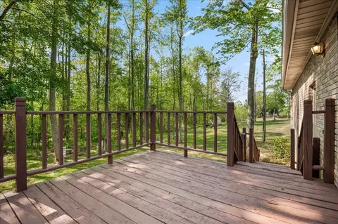 Exterior - 7620 Todd St, Corbin, KY 40701 photo 6 of 13