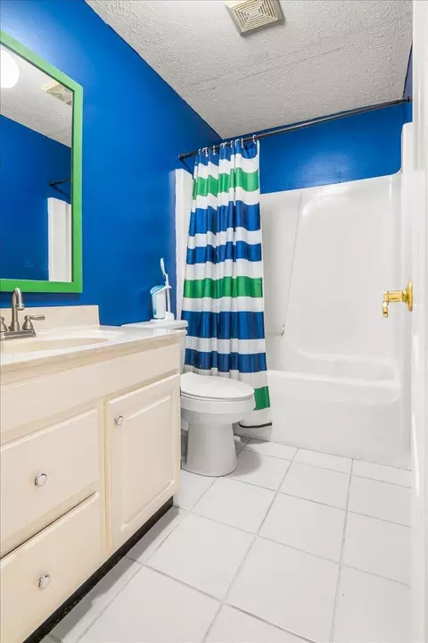 Bath - 7620 Todd St, Corbin, KY 40701 photo 3 of 4