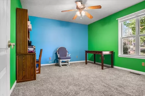 Bedroom - 7620 Todd St, Corbin, KY 40701 photo 4 of 8