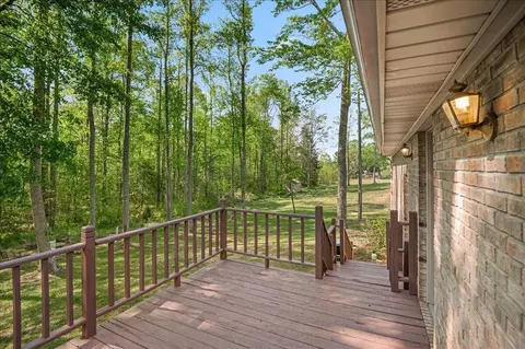 Exterior - 7620 Todd St, Corbin, KY 40701 photo 11 of 13