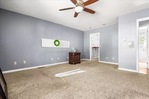 Bedroom - 7620 Todd St, Corbin, KY 40701 photo 2 of 8