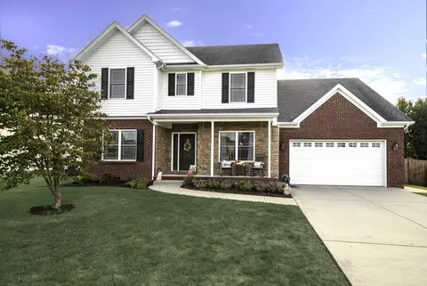 1008 Rose Ridge Rd, Versailles, KY 40383