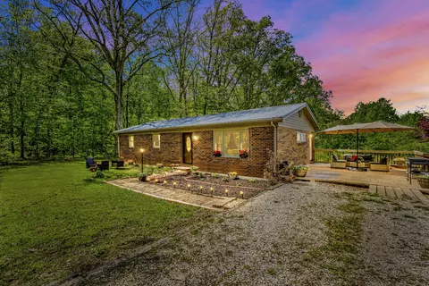 218 Woodside Ln, West Liberty, KY 41472