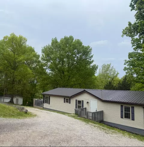 2755 Davis Lake Rd, Owenton, KY 40359