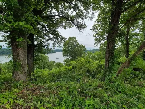 185 Waterworks Dr, Somerset, KY 42503