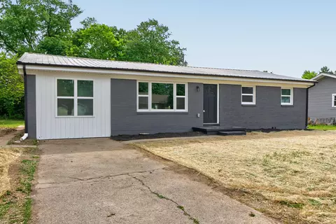 112 Leslie Dr, Berea, KY 40403