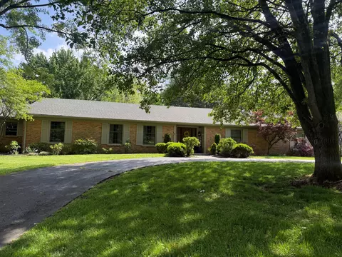 908 Turkey Foot Rd, Lexington, KY 40502