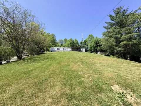 1972 Garvin Ridge Rd, Olive Hill, KY 41164
