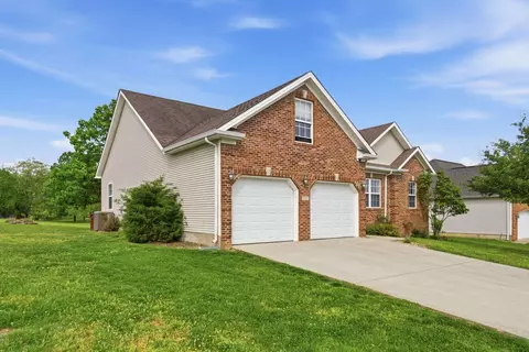 Exterior - 102 Blowing Tree Dr, Georgetown, KY 40324 photo 2 of 8