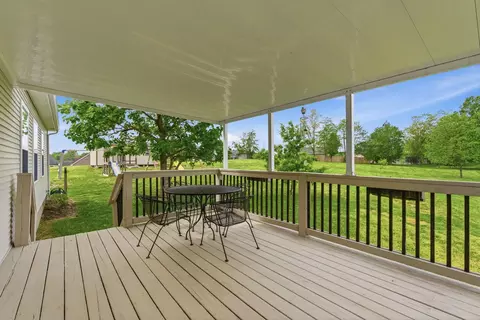 Exterior - 102 Blowing Tree Dr, Georgetown, KY 40324 photo 4 of 8