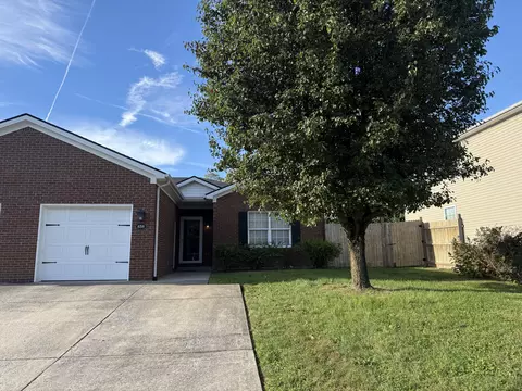 858-860 Melanie Ln, Richmond, KY 40475
